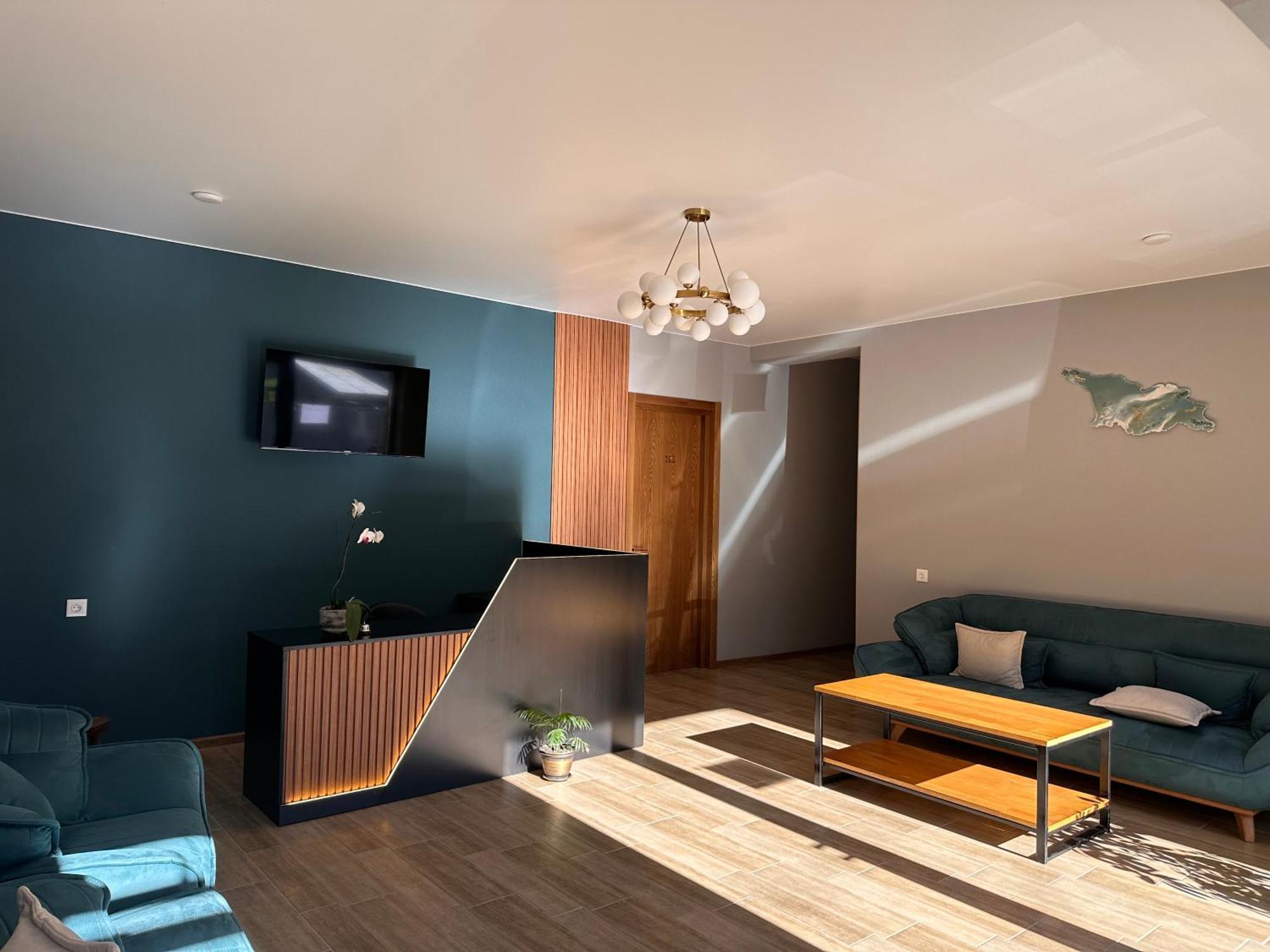 Hotel Mountime Kazbegi Luaran gambar