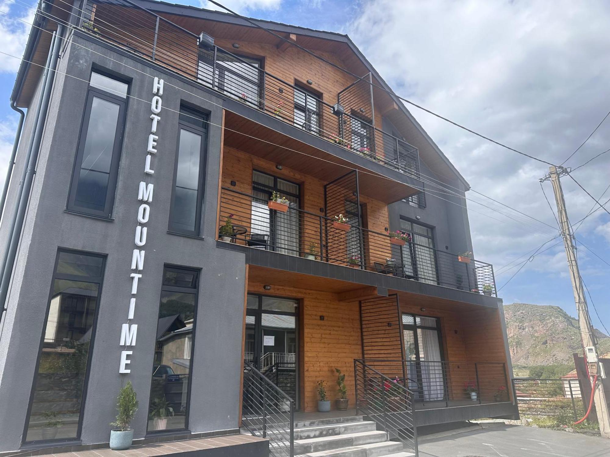 Hotel Mountime Kazbegi Luaran gambar